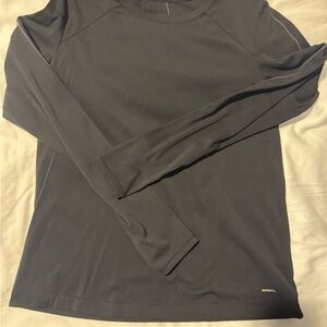 Mondetta Women’s Black Long Sleeve Shirt